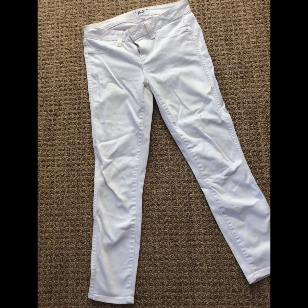 White skinny jeans